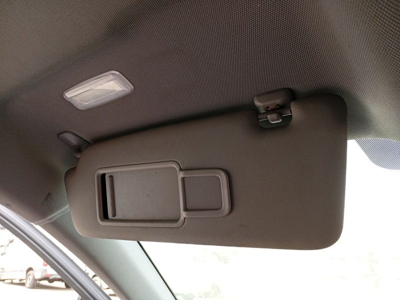 Recambio de parasol izquierdo para audi a3 sportback (8va, 8vf) 2.0 tdi referencia OEM IAM 8V0857551ELW3  