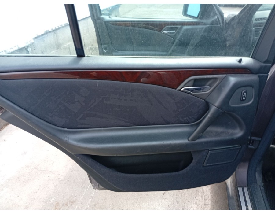 Recambio de elevalunas trasero izquierdo para mercedes-benz clase e (w210) e 280 (210.053) referencia OEM IAM 2107301546  