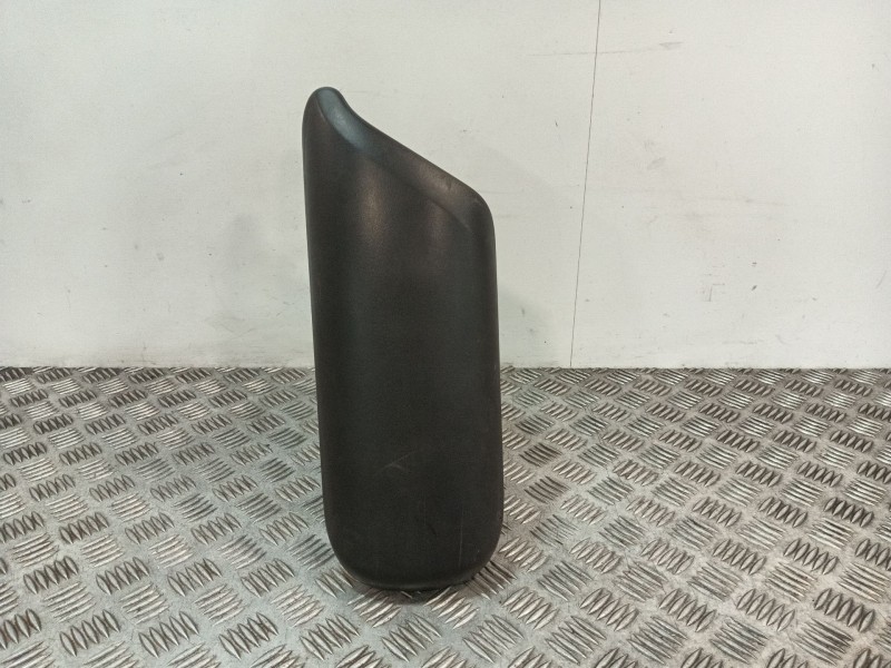 Recambio de apoyabrazos central para toyota c-hr (_x1_) 1.8 hybrid (zyx10_, zyx11_) referencia OEM IAM 58812F4010  