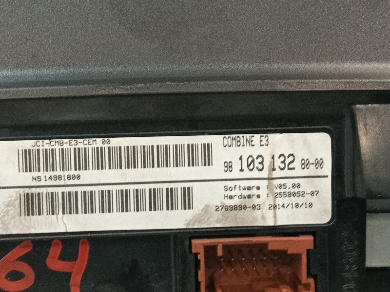Recambio de cuadro instrumentos para citroën c4 cactus 1.2 vti 82 referencia OEM IAM 9810313280  
