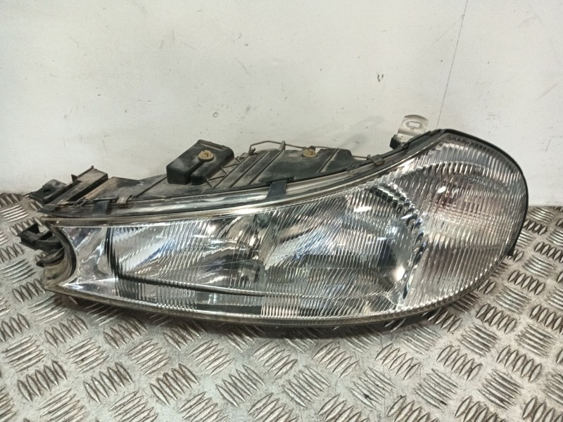 Recambio de faro izquierdo para ford mondeo ii (bap) 2.5 24v referencia OEM IAM 1305219078 96BG13K060AA 