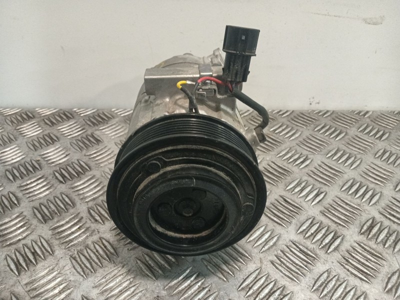 Recambio de compresor aire acondicionado para kia xceed (cd) 1.5 t-gdi mhev referencia OEM IAM 97701J7200  
