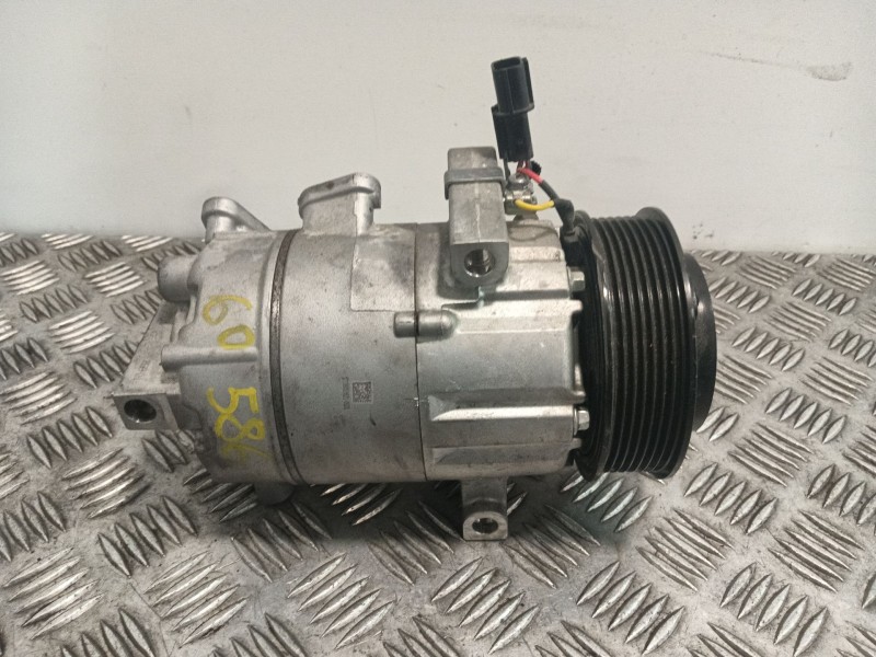 Recambio de compresor aire acondicionado para kia xceed (cd) 1.5 t-gdi mhev referencia OEM IAM 97701J7200  