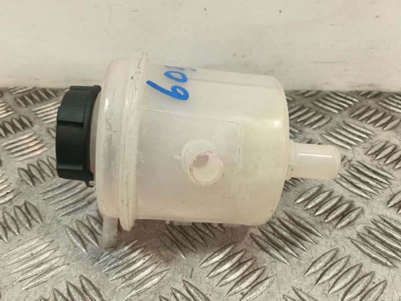 Recambio de deposito expansion para maxus edeliver 3 furgoneta electric referencia OEM IAM   