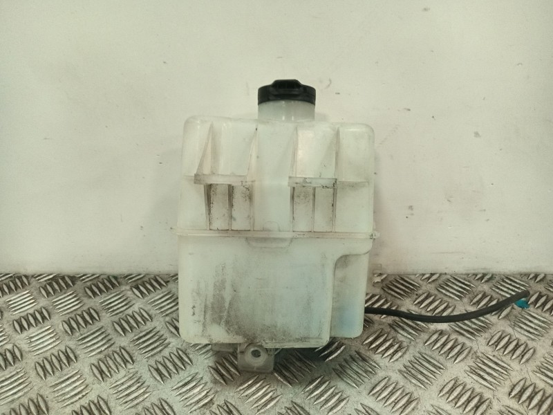Recambio de deposito limpia para maxus edeliver 3 furgoneta electric referencia OEM IAM   