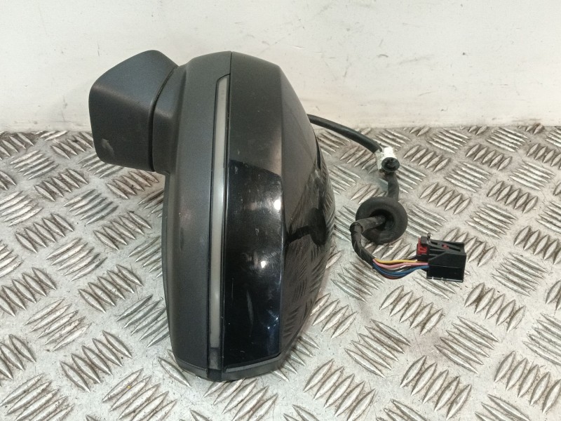 Recambio de retrovisor izquierdo para audi a3 sportback (8va, 8vf) 2.0 tdi referencia OEM IAM 8V1857409T  