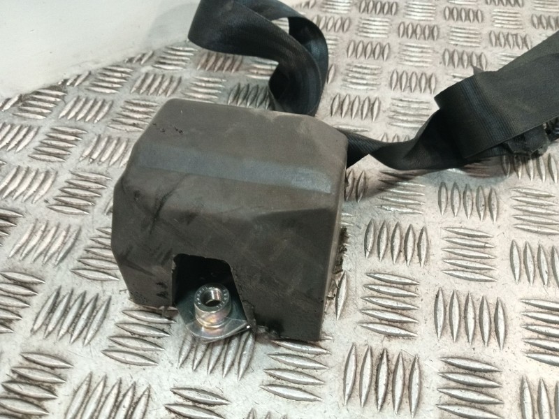 Recambio de cinturon seguridad trasero izquierdo para seat ibiza iv (6j5, 6p1) 1.4 tdi referencia OEM IAM 193857737A  
