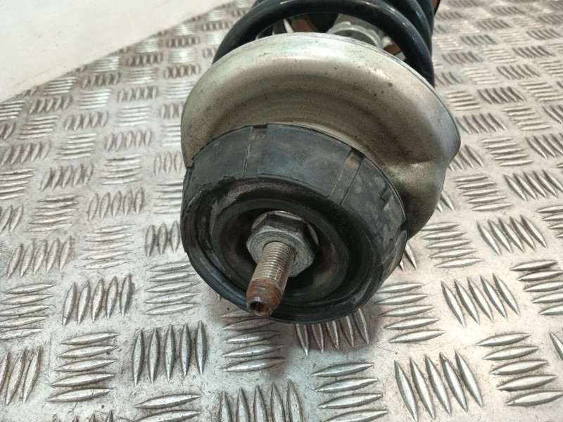 Recambio de amortiguador delantero izquierdo para dacia duster (hs_) 1.5 dci referencia OEM IAM 543026656R  