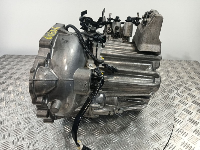 Recambio de caja cambios para kia carens iv 1.7 crdi referencia OEM IAM SD63J0  