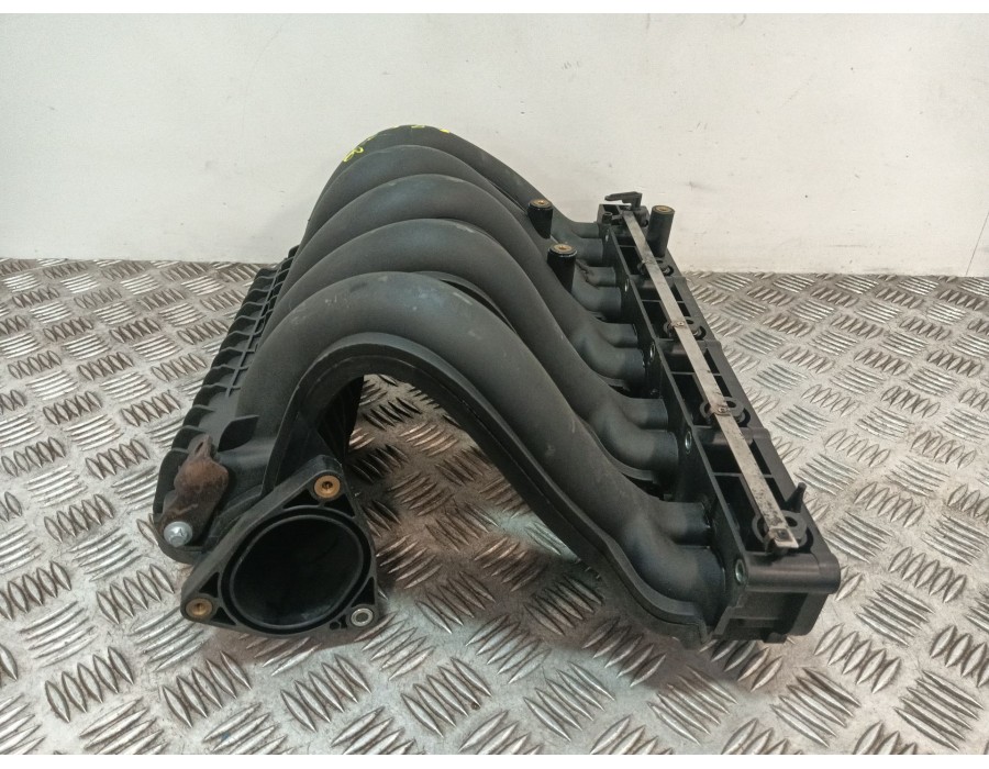 Recambio de colector admision para mercedes-benz clase m (w163) 270 cdi (163.113) referencia OEM IAM A61209037  