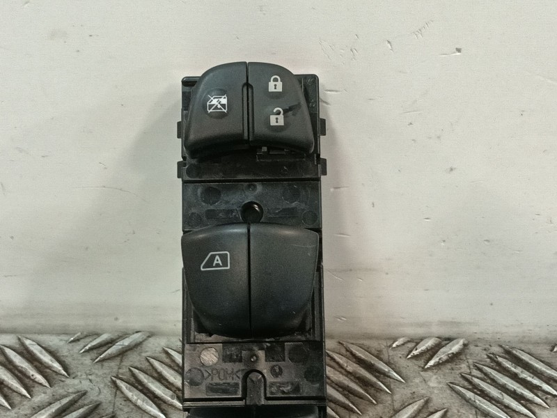 Recambio de mando elevalunas delantero izquierdo para nissan juke (f16_) 1.6 hybrid referencia OEM IAM 254016PA1A  