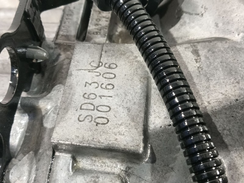 Recambio de caja cambios para kia carens iv 1.7 crdi referencia OEM IAM SD63J0  