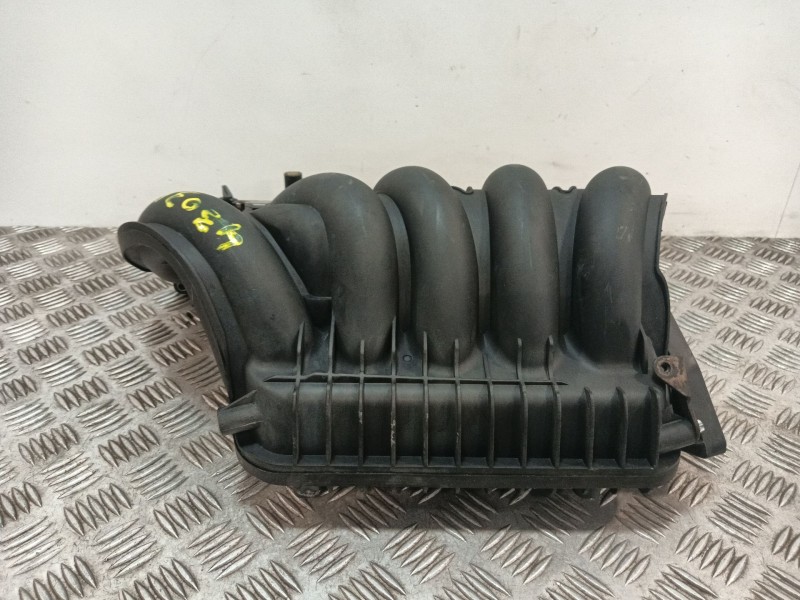 Recambio de colector admision para mercedes-benz clase m (w163) 270 cdi (163.113) referencia OEM IAM A61209037  