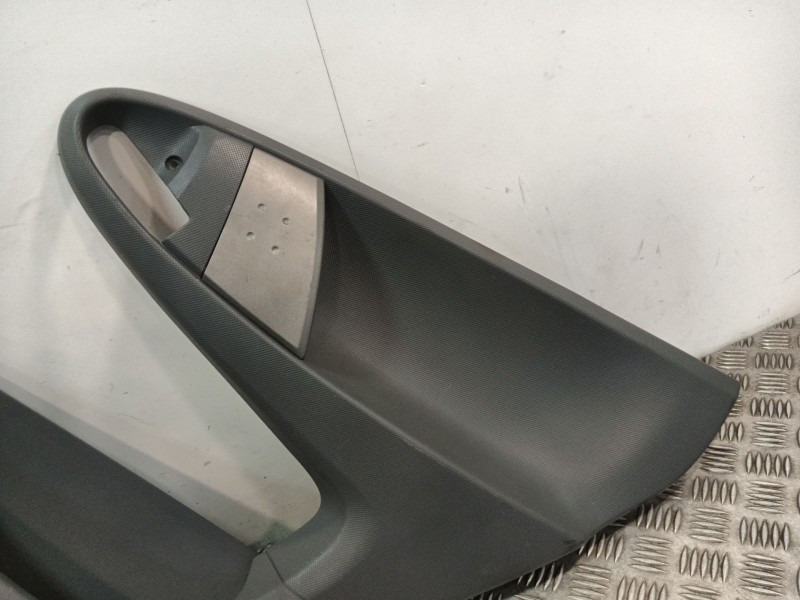 Recambio de guarnecido puerta trasera derecha para citroën c1 (pm_, pn_) 1.0 referencia OEM IAM 676130H010 677870H010 