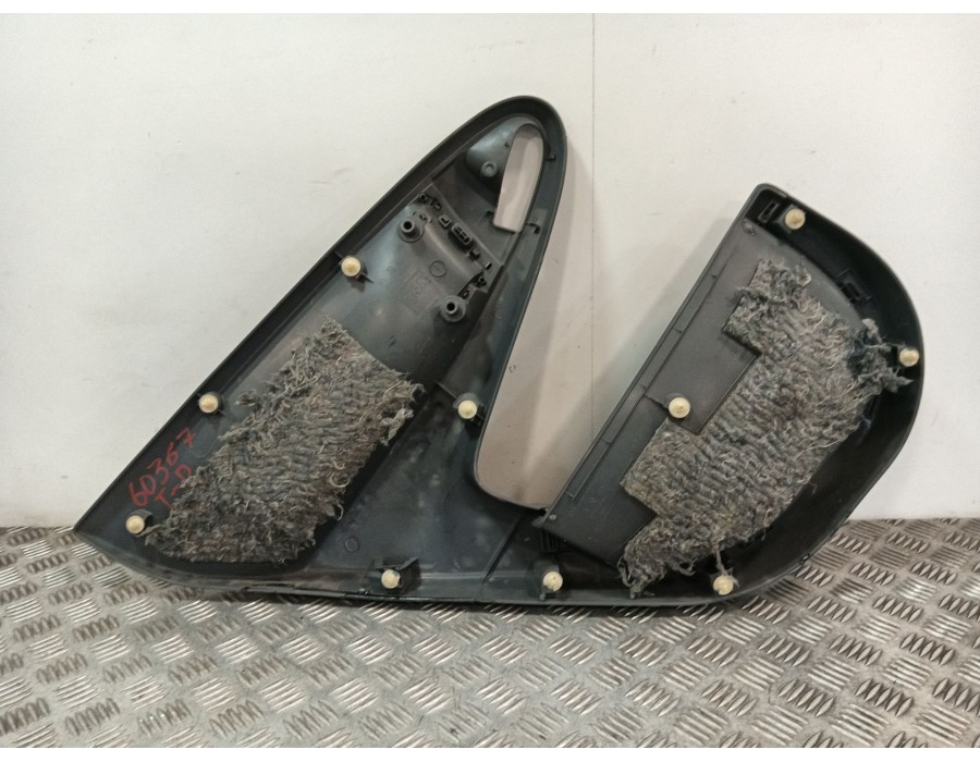 Recambio de guarnecido puerta trasera derecha para citroën c1 (pm_, pn_) 1.0 referencia OEM IAM 676130H010 677870H010 