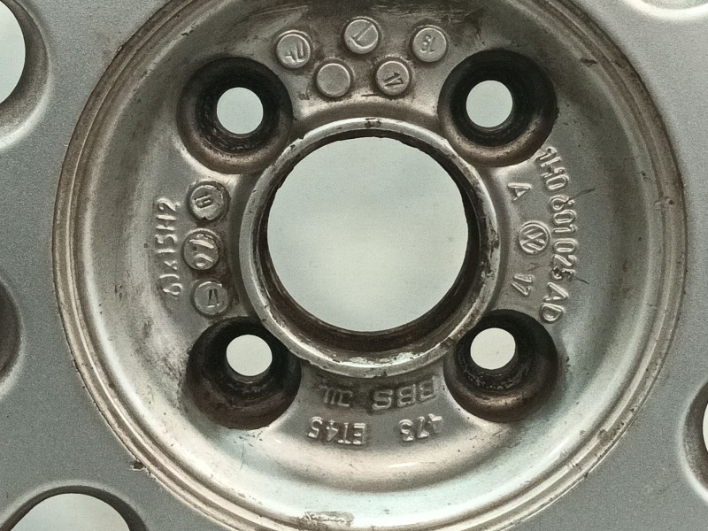 Recambio de llanta para volkswagen golf iii (1h1) 1.9 tdi referencia OEM IAM 1H0601025AD  