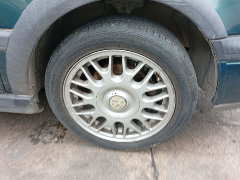 Recambio de pinza freno delantera derecha para volkswagen golf iii (1h1) 1.9 tdi referencia OEM IAM 357615124AV 357615124AX 