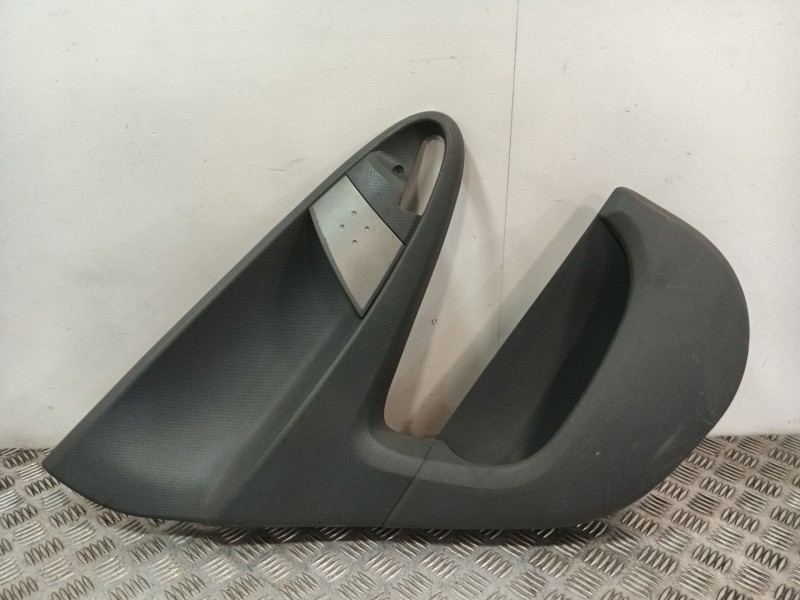 Recambio de guarnecido puerta trasera izquierda para citroën c1 (pm_, pn_) 1.0 referencia OEM IAM 676140H010 677880H010 