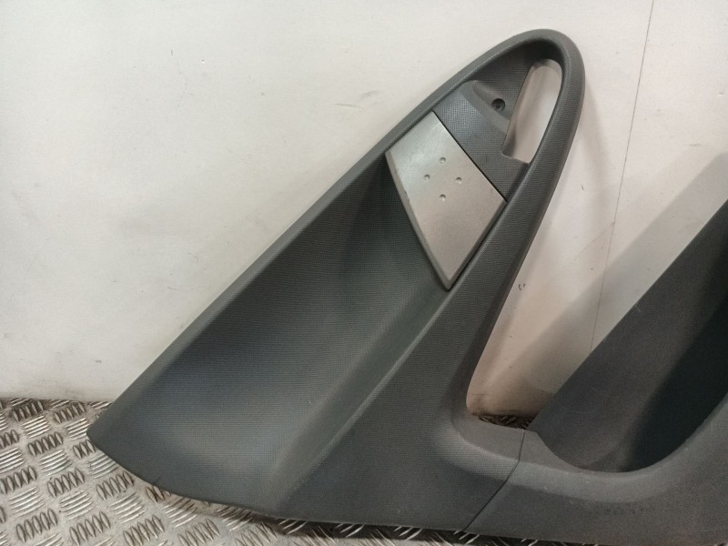 Recambio de guarnecido puerta trasera izquierda para citroën c1 (pm_, pn_) 1.0 referencia OEM IAM 676140H010 677880H010 