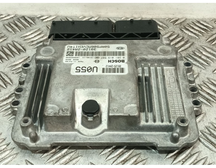 Recambio de centralita motor uce para kia carens iv 1.7 crdi referencia OEM IAM 391202A412 391252A412 0281019597