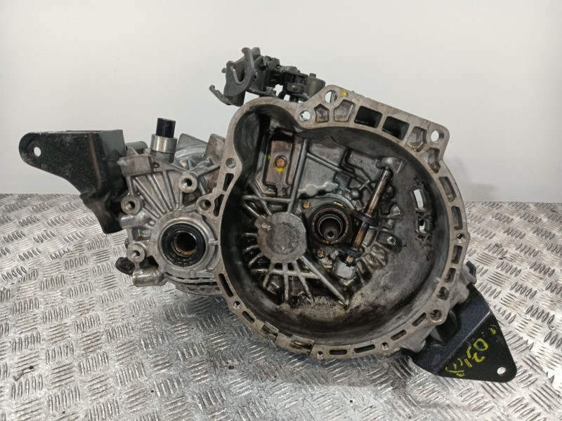 Recambio de caja cambios para hyundai matrix (fc) 1.6 referencia OEM IAM J21873  