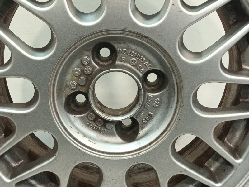 Recambio de llanta para volkswagen golf iii (1h1) 1.9 tdi referencia OEM IAM 1H0601025AD  