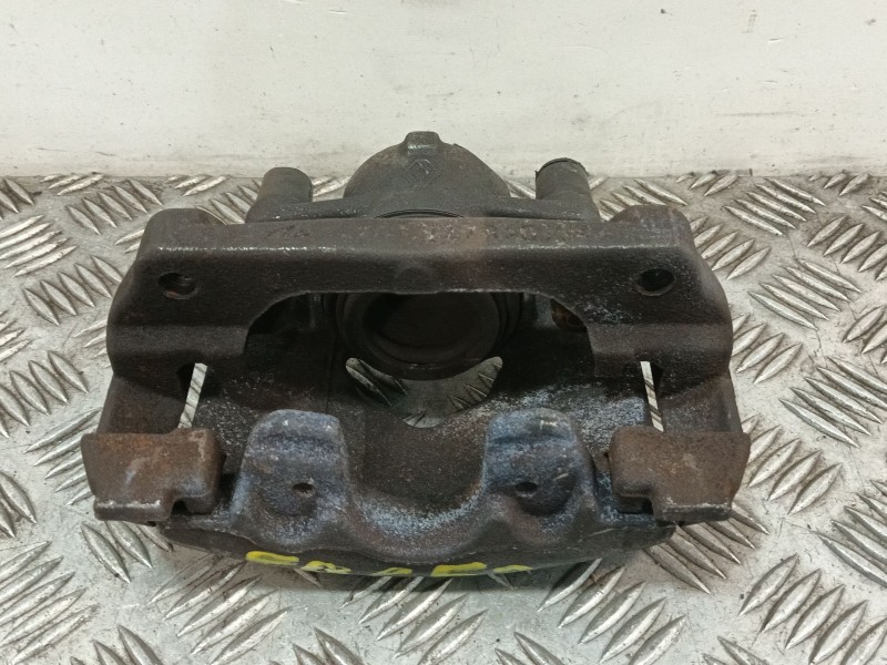 Recambio de pinza freno delantera derecha para dacia duster (hs_) 1.5 dci referencia OEM IAM 410018218R  