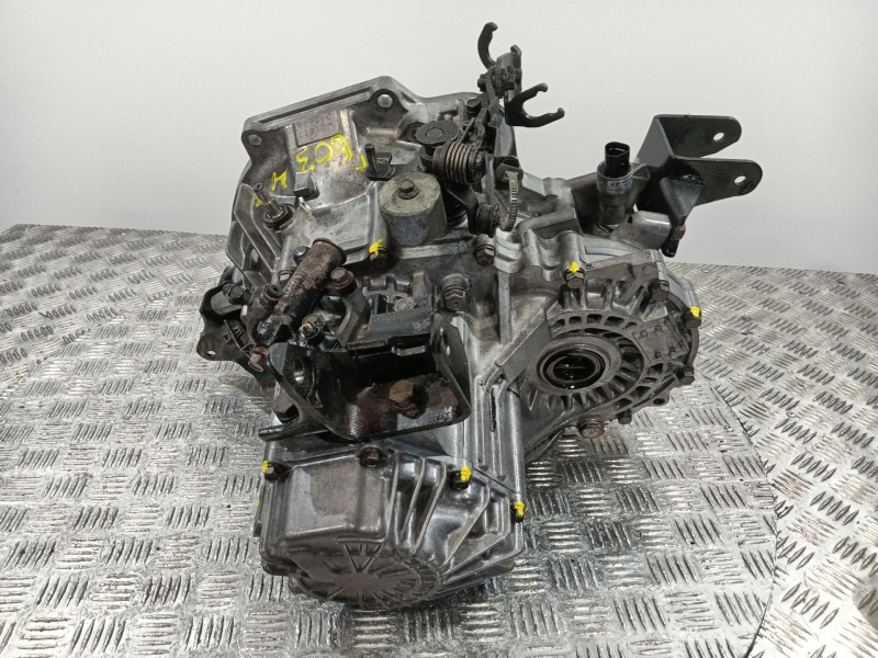 Recambio de caja cambios para hyundai matrix (fc) 1.6 referencia OEM IAM J21873  