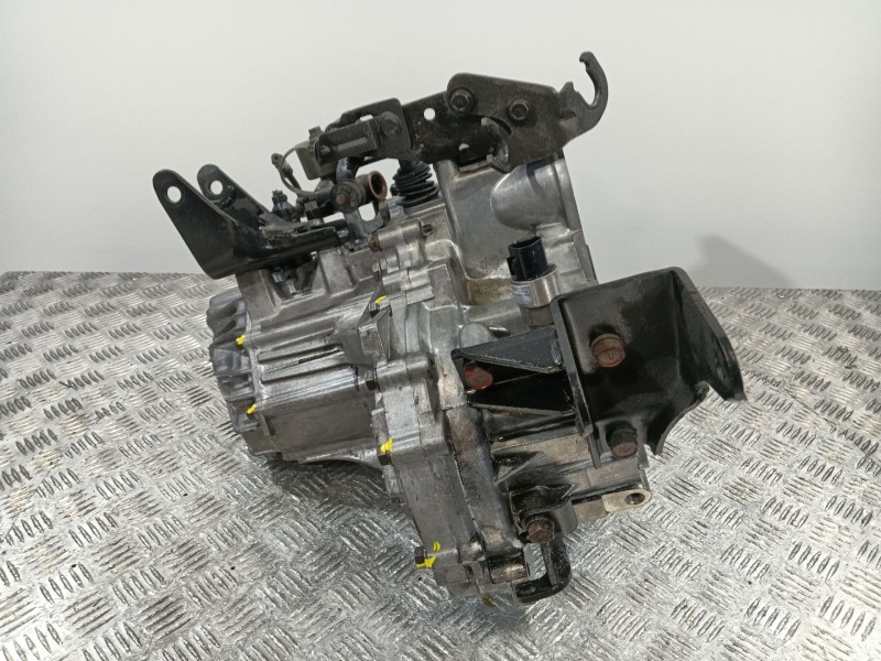 Recambio de caja cambios para hyundai matrix (fc) 1.6 referencia OEM IAM J21873  