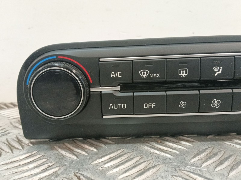Recambio de mando climatizador para kia xceed (cd) 1.5 t-gdi mhev referencia OEM IAM EC200CDREA 97250J7210 