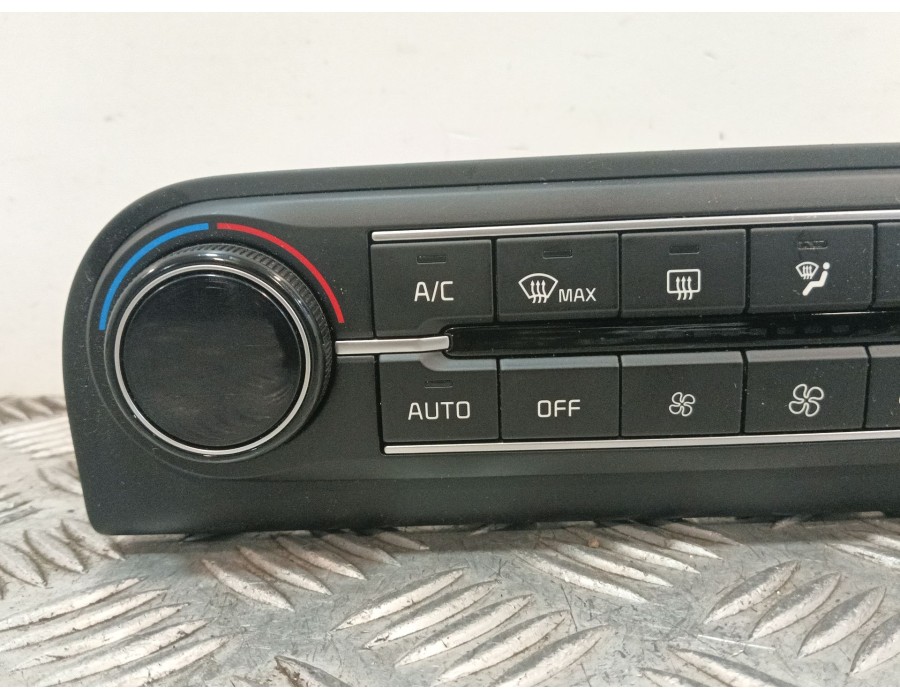 Recambio de mando climatizador para kia xceed (cd) 1.5 t-gdi mhev referencia OEM IAM EC200CDREA 97250J7210 