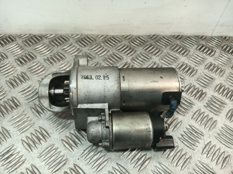 Recambio de motor arranque para kia carens iv 1.7 crdi referencia OEM IAM 361002B102  