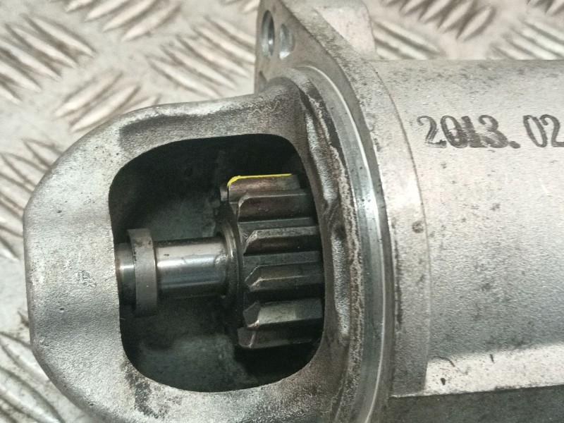 Recambio de motor arranque para kia carens iv 1.7 crdi referencia OEM IAM 361002B102  