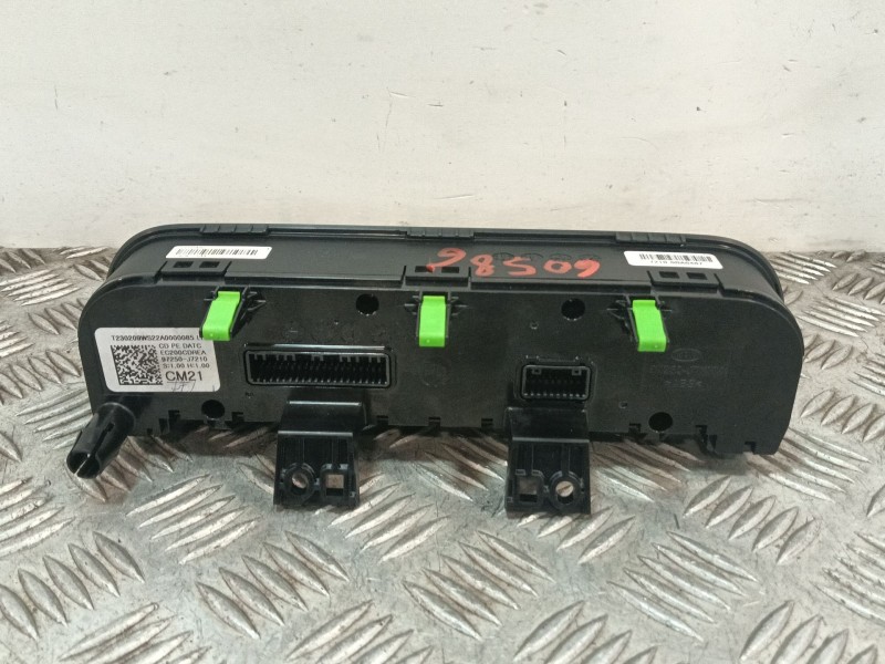 Recambio de mando climatizador para kia xceed (cd) 1.5 t-gdi mhev referencia OEM IAM EC200CDREA 97250J7210 
