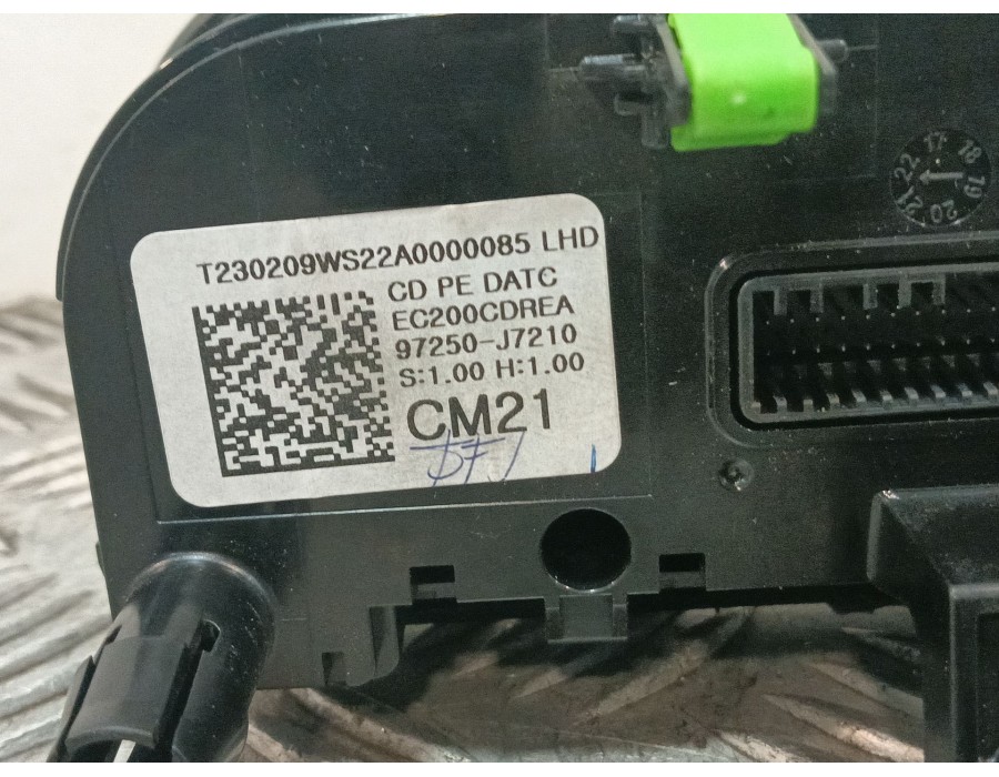 Recambio de mando climatizador para kia xceed (cd) 1.5 t-gdi mhev referencia OEM IAM EC200CDREA 97250J7210 
