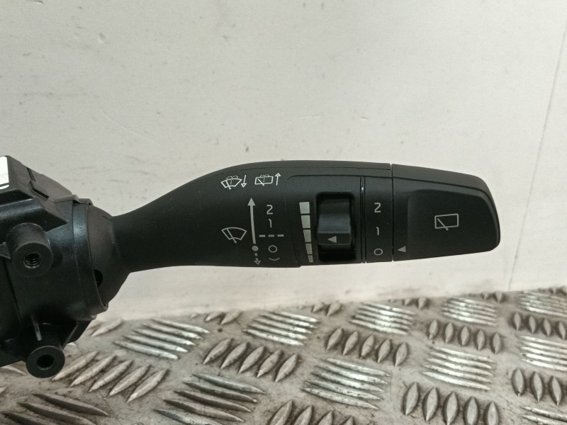 Recambio de mando multifuncion para kia xceed (cd) 1.5 t-gdi mhev referencia OEM IAM 93404J7850  
