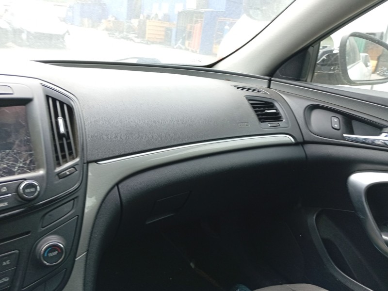 Recambio de airbag delantero derecho para opel insignia a (g09) 2.0 cdti (68) referencia OEM IAM 23145382  
