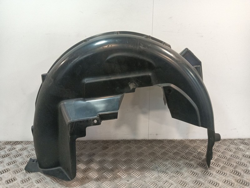 Recambio de paso de rueda trasero derecho para jaguar xe (x760) 2.0 d referencia OEM IAM T4N26840 MOU021944 