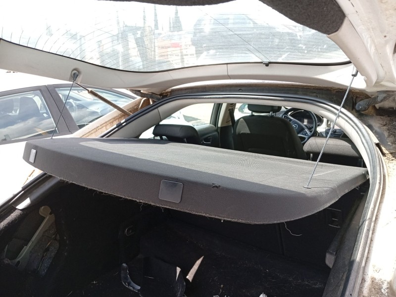 Recambio de bandeja trasera para opel insignia a (g09) 2.0 cdti (68) referencia OEM IAM 13274647  