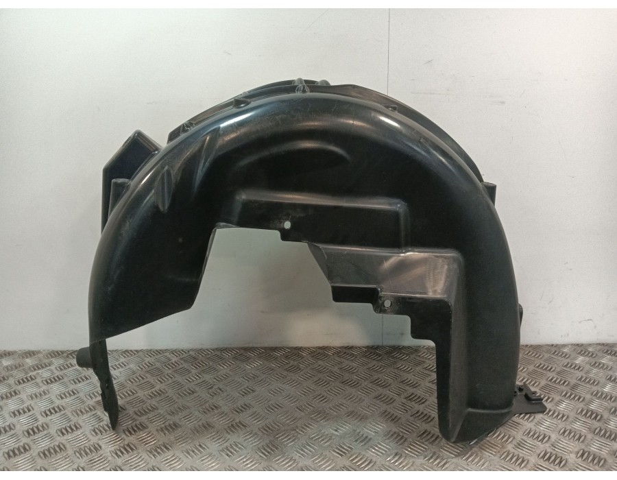 Recambio de paso de rueda trasero izquierdo para jaguar xe (x760) 2.0 d referencia OEM IAM T4N26841 MOU021944 