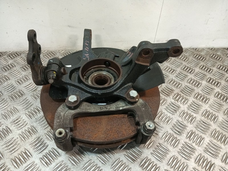 Recambio de mangueta delantera izquierda para kia sportage referencia OEM IAM   