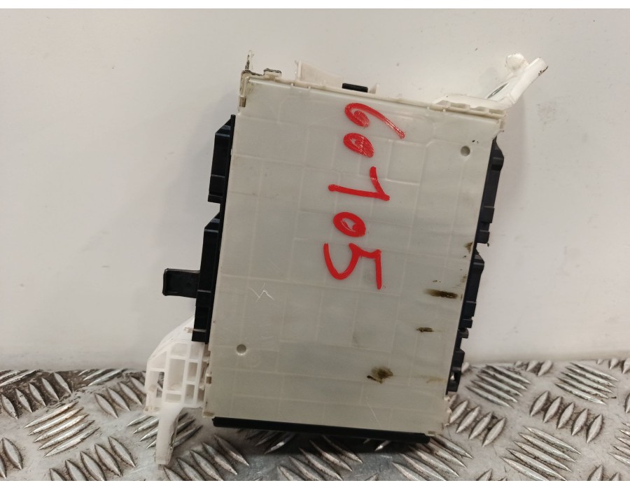 Recambio de modulo electronico para toyota c-hr (_x1_) 1.8 hybrid (zyx10_, zyx11_) referencia OEM IAM 89221F4030 MB2380009990 