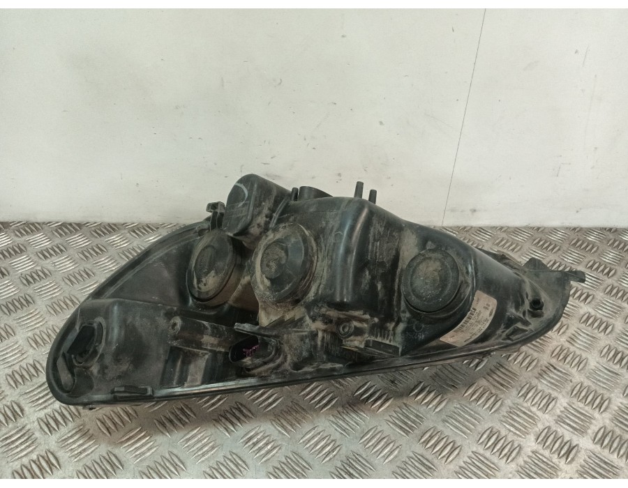 Recambio de faro derecho para ford s-max (wa6) 2.2 tdci referencia OEM IAM 1791495 6M2113D152 1ZL00925022
