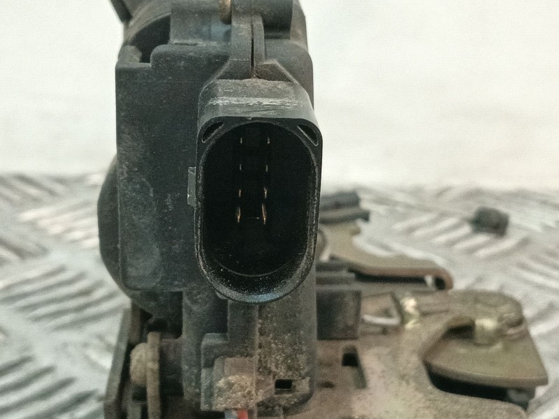 Recambio de cerradura puerta delantera izquierda para skoda octavia i (1u2) 1.9 tdi referencia OEM IAM 3B1837015A 6X1837013G 
