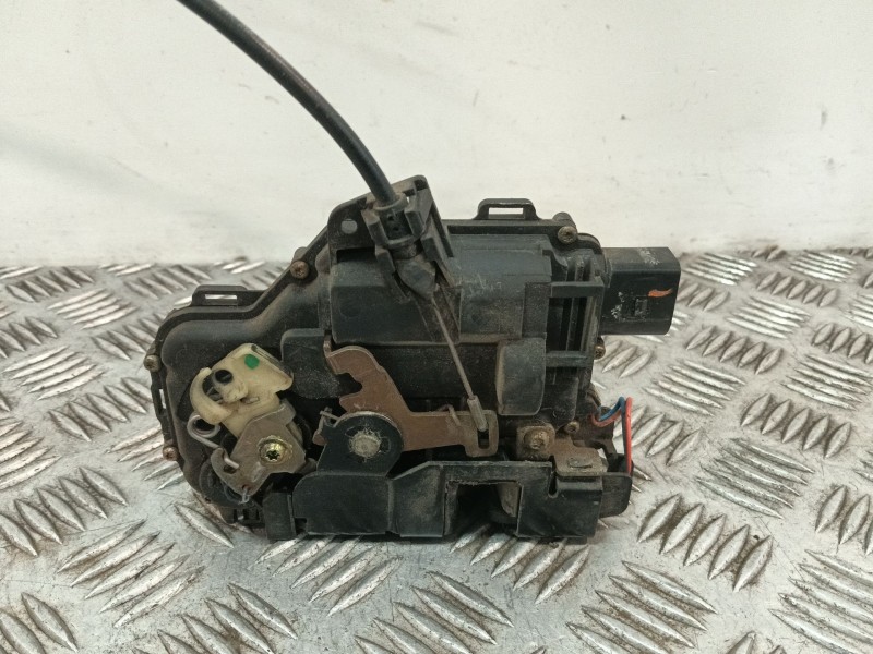 Recambio de cerradura puerta delantera izquierda para skoda octavia i (1u2) 1.9 tdi referencia OEM IAM 3B1837015A 6X1837013G 