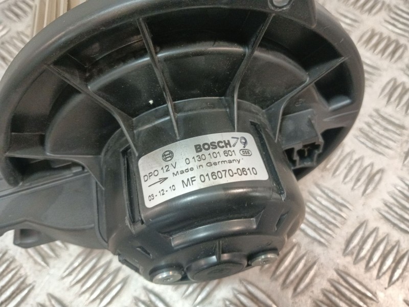 Recambio de motor calefaccion para toyota corolla verso (r1) referencia OEM IAM 0130101601 0160700610 