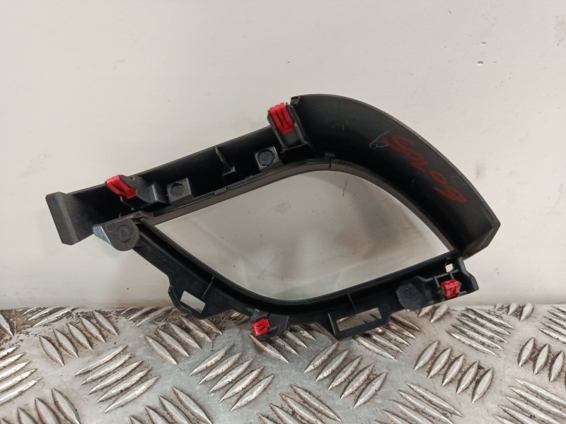 Recambio de moldura para toyota c-hr (_x1_) 1.8 hybrid (zyx10_, zyx11_) referencia OEM IAM 55012F4010 55431F4010 