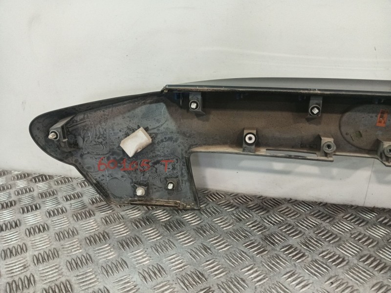 Recambio de molduras traseras para toyota c-hr (_x1_) 1.8 hybrid (zyx10_, zyx11_) referencia OEM IAM 76811F4901  