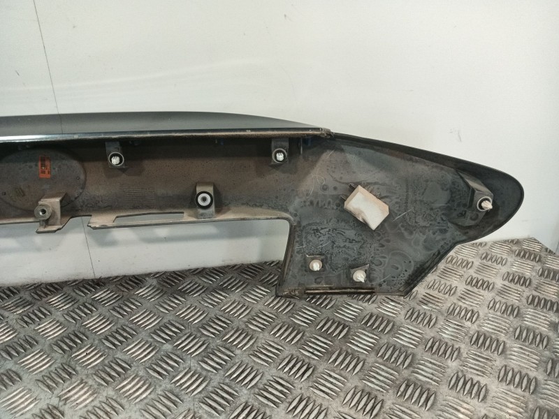 Recambio de molduras traseras para toyota c-hr (_x1_) 1.8 hybrid (zyx10_, zyx11_) referencia OEM IAM 76811F4901  