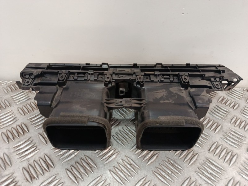 Recambio de rejilla aireadora para toyota c-hr (_x1_) 1.8 hybrid (zyx10_, zyx11_) referencia OEM IAM 55670F4010  